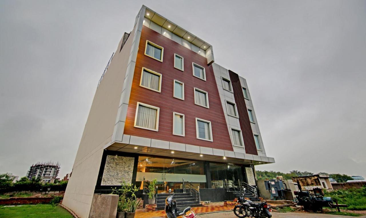 Treebo Trend S G Grand Hotel Agra  Exterior photo